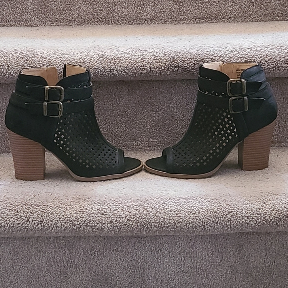 Ladies Heels